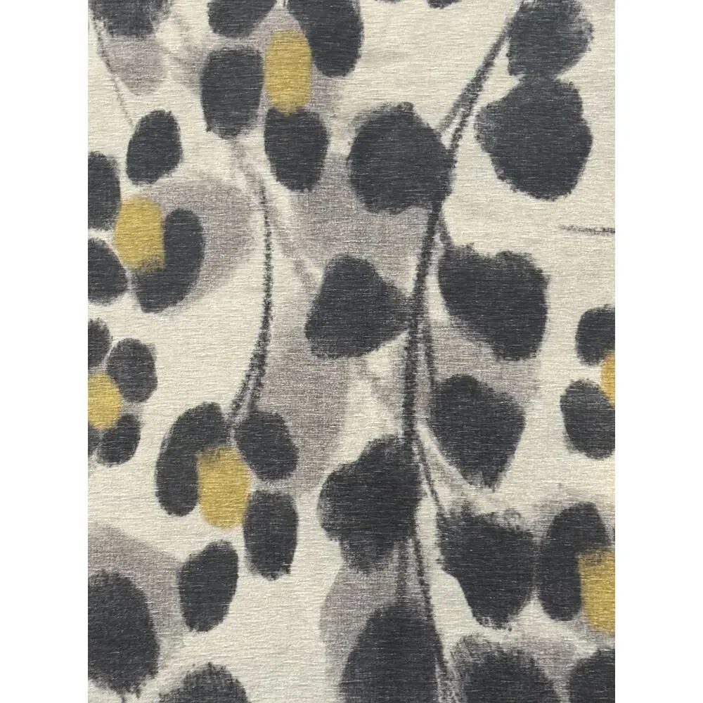 Ruggable /White/Yellow Washable Rug 2.5 X 7” No Underpass